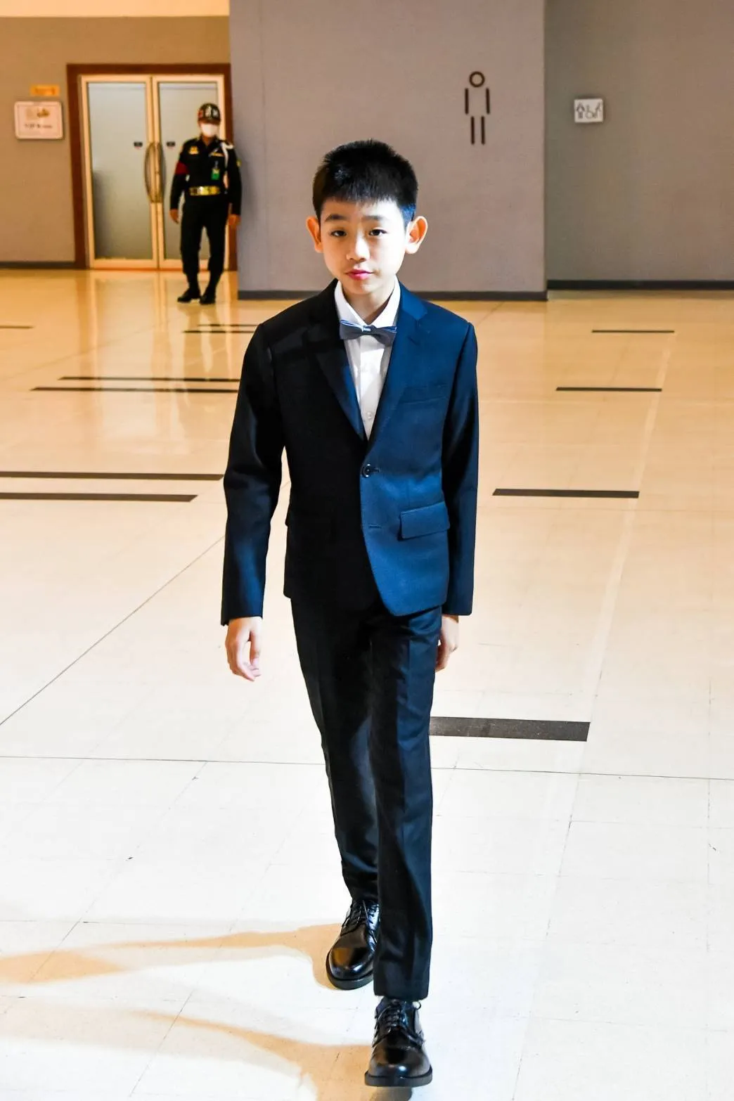 รีวิว ร้านตัดชุดสูท กรุงเทพ | Monte Carlo Tailors